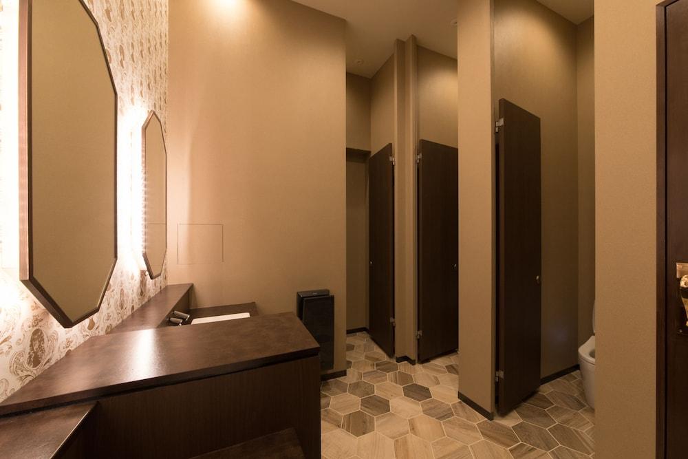 S.Training Center Hotel 오사카 외부 사진
