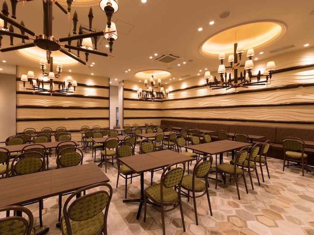 S.Training Center Hotel 오사카 외부 사진