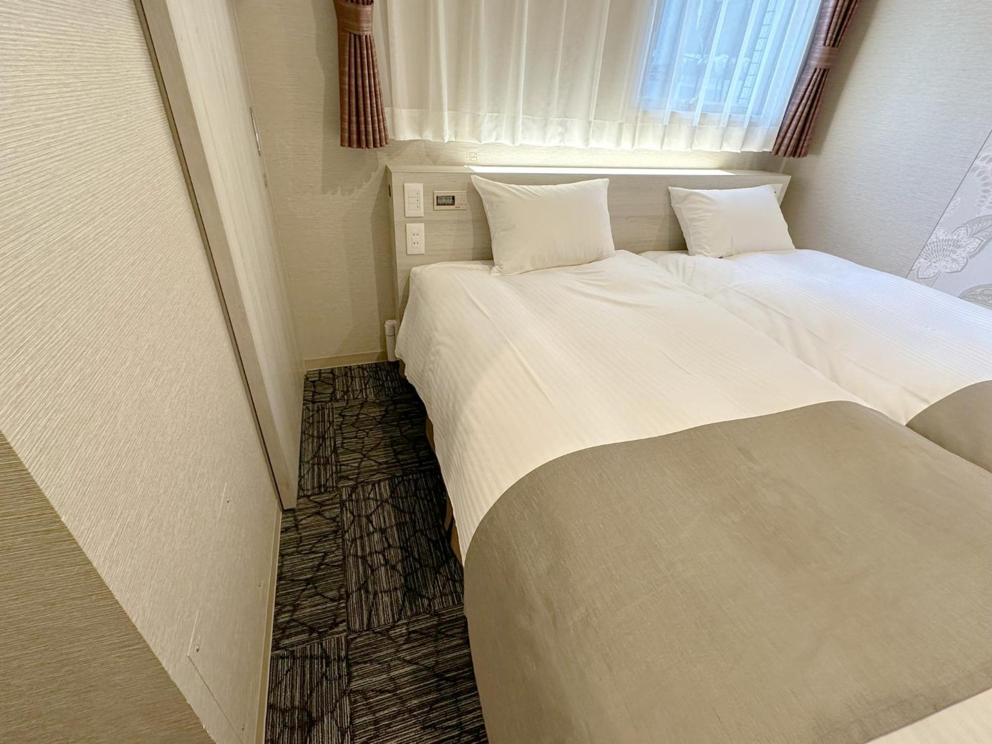 S.Training Center Hotel 오사카 외부 사진